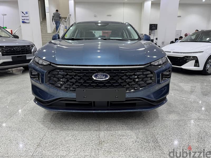 Ford Taurus Trend 2.0 2025 0