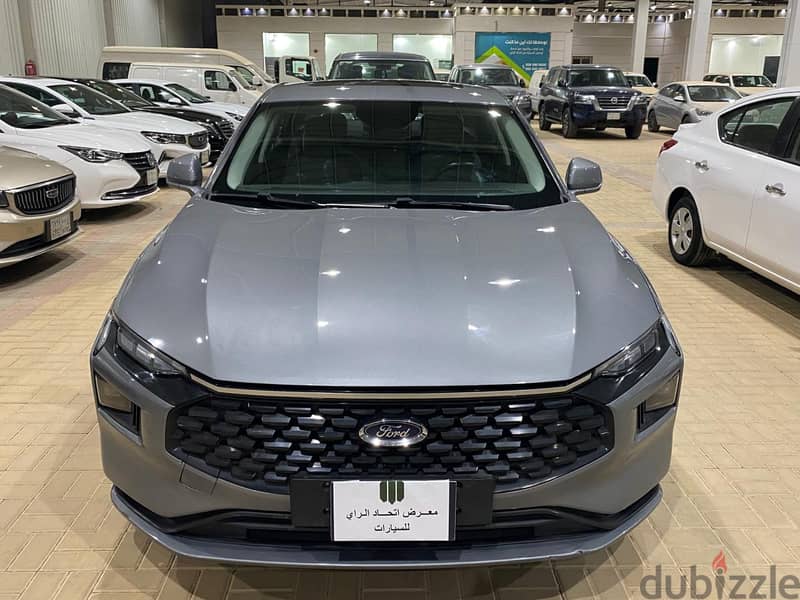 Ford Taurus 2023 0