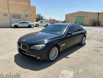 BMW 7-Series 2012