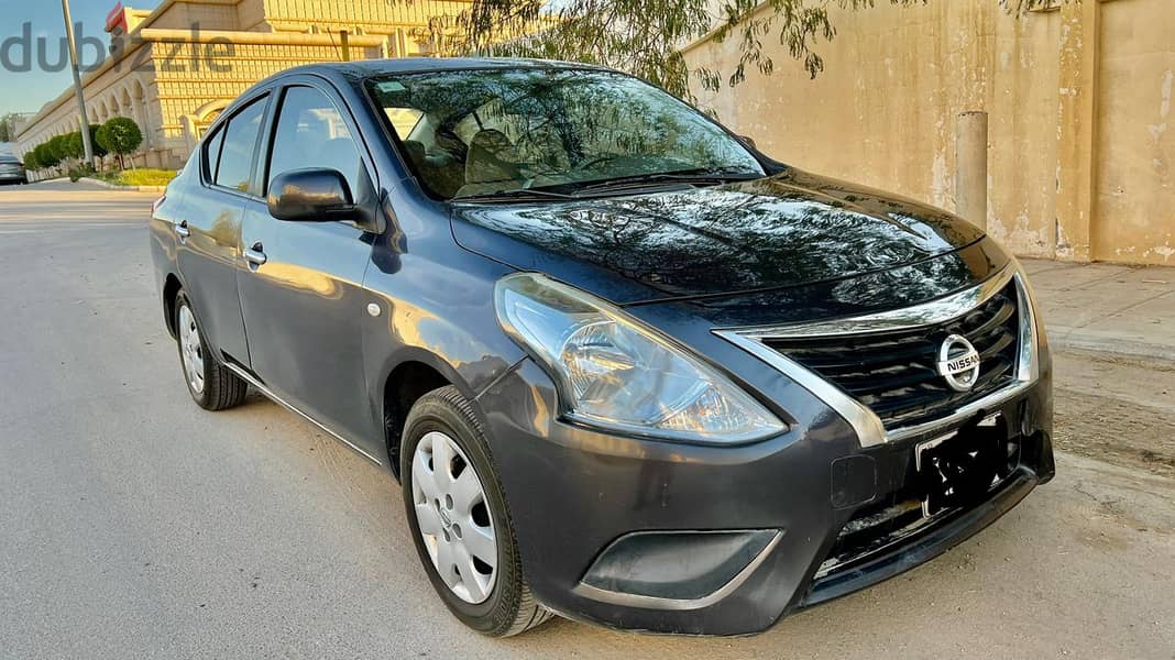 Nissan Sunny 2021 0