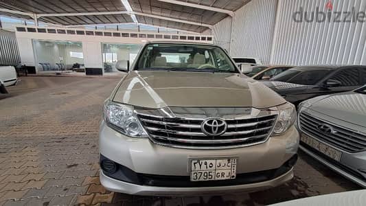 Toyota Fortuner 2014