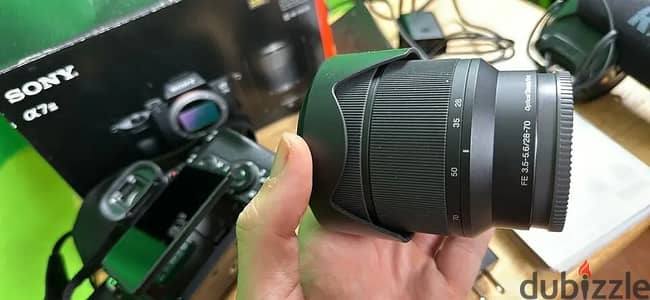 Sony - Alpha A7 III Mirrorless FE 28-70 mm F3.5-5.6 OSS Lens