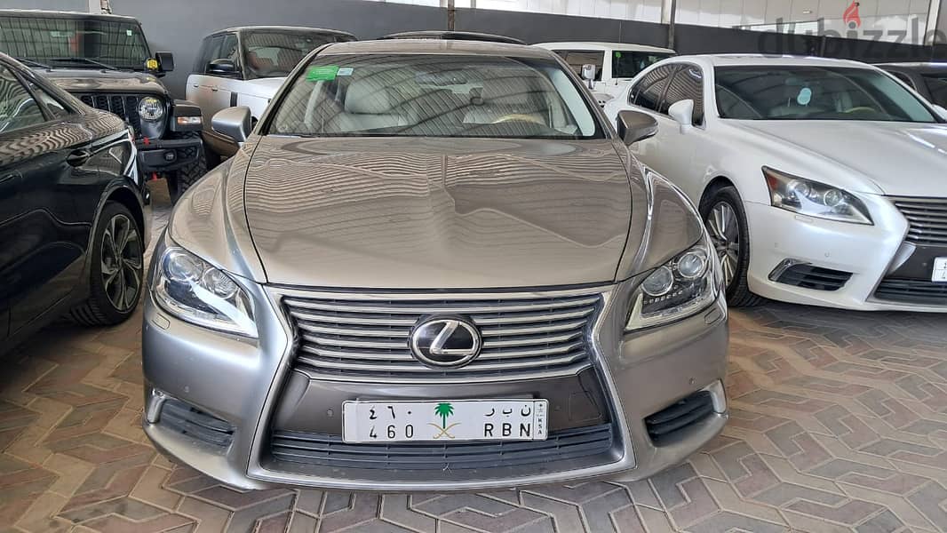 Lexus LS 460 2015 0