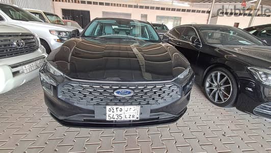 Ford Taurus 2022