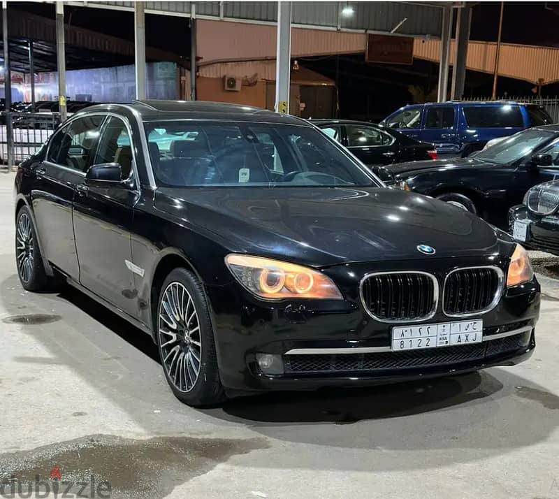 BMW 740 2012 0