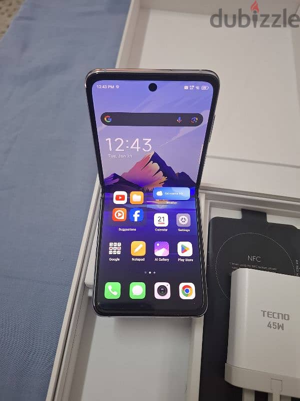 Tecno phantom v flip 5G 8gb 256gb 2