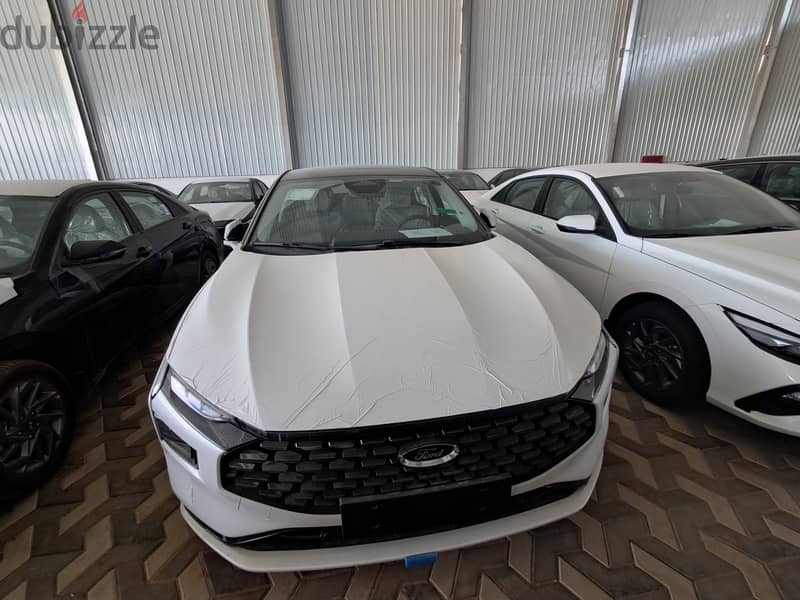 Ford Taurus Titanium 2025 0