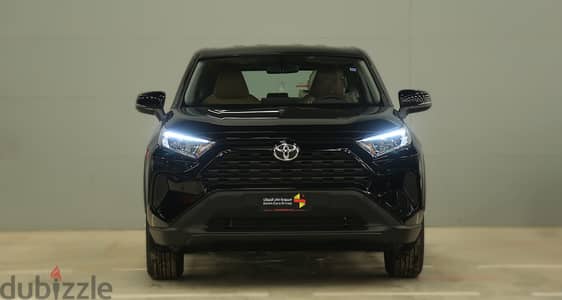 تويوتا RAV4 LE 2024