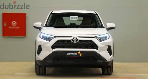 تويوتا RAV4 LE 2024