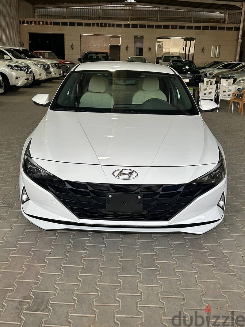 Hyundai Elantra 2021 0