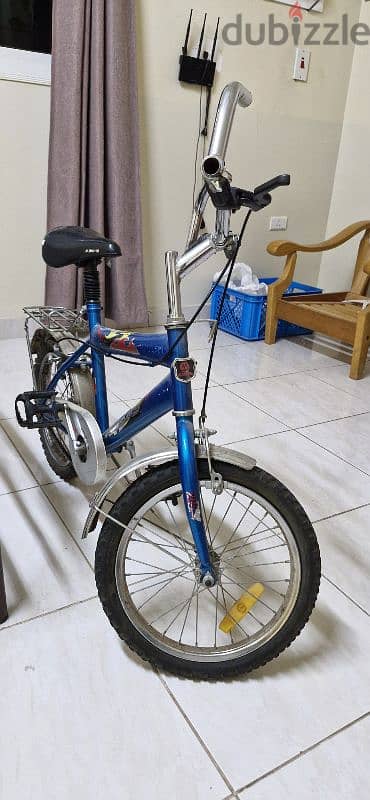 good condition blue bycicle 0