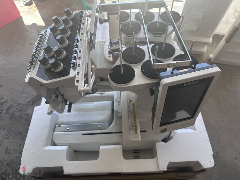 New Brother PR1000E Entrepreneur 10 Needle Embroidery Machine 2