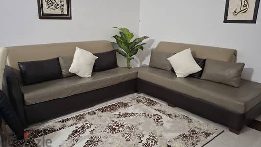 sofa for sell