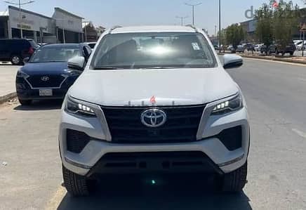 Toyota Fortuner 2024