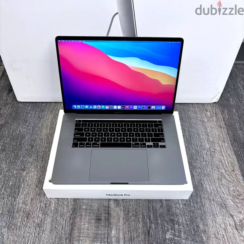 Installment Apple Macbook pro sealed in box WhatsApp:+16266453424 1