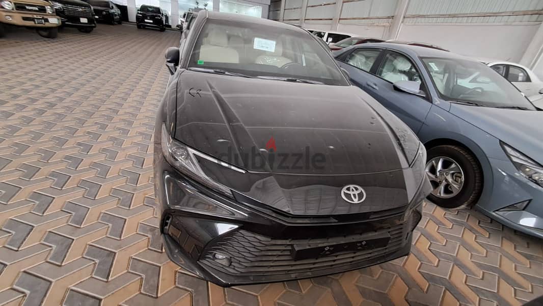 Toyota Camry 2025 0