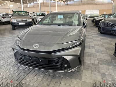 Toyota Camry 2025