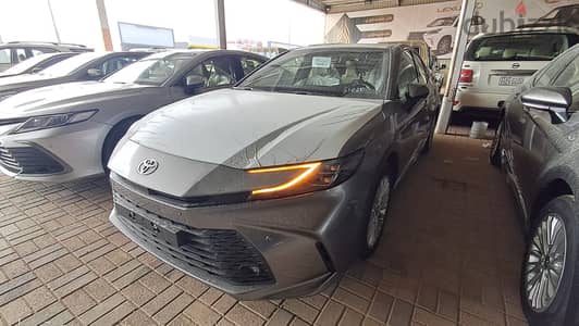 Toyota Camry 2025