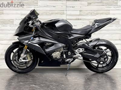 2022 BMW S1000RR  (+97466574363)