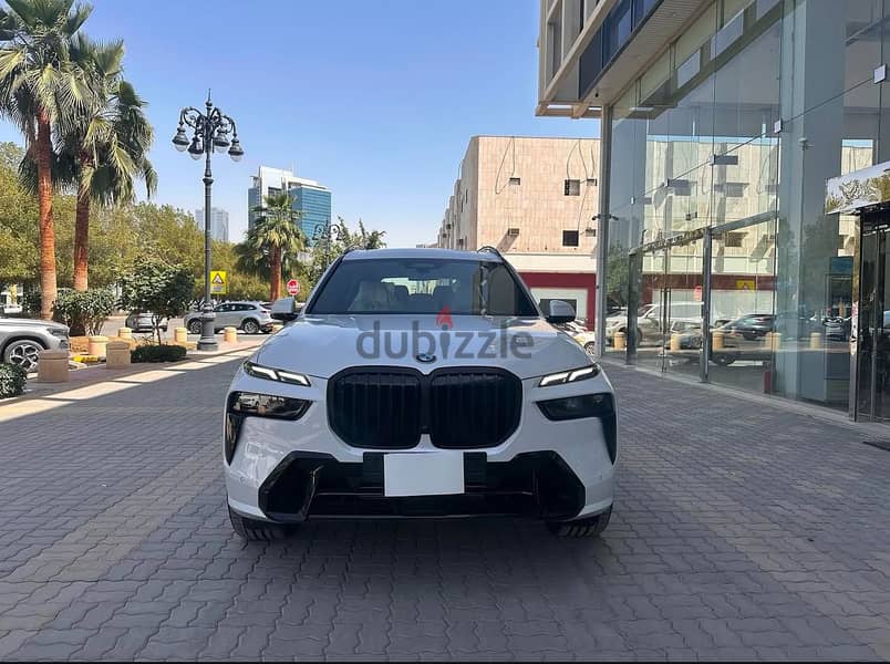 BMW X7 2024 0