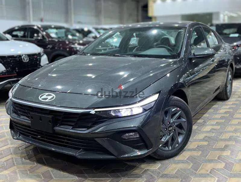 Hyundai Elantra 2025 0