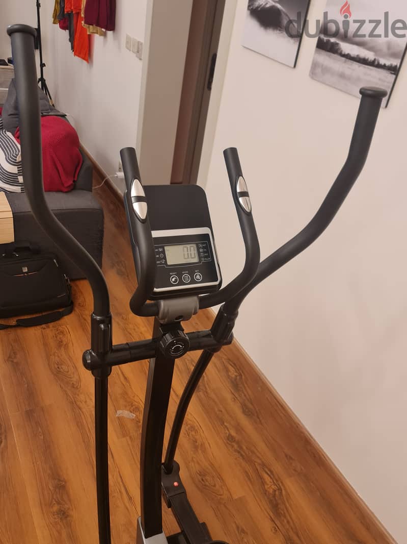 Magnetic Cross Trainer (Elliptical) 2