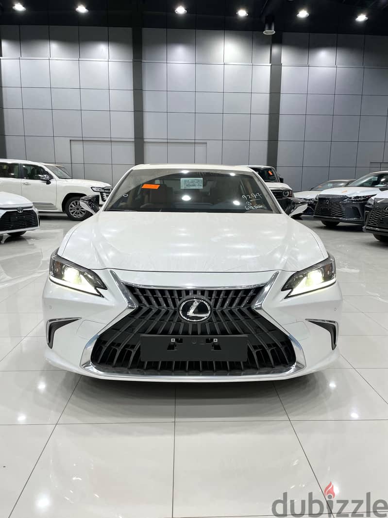 Lexus (ES 250 AA) 2025 0