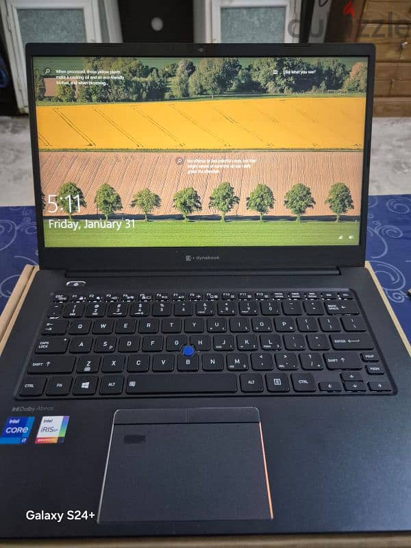 Toshiba Dynabook Core i7-11 Gen 16/512 1