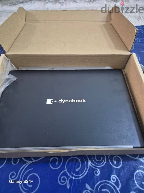 Toshiba Dynabook Core i7-11 Gen 16/512 3