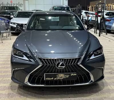 Lexus ES 250 2024