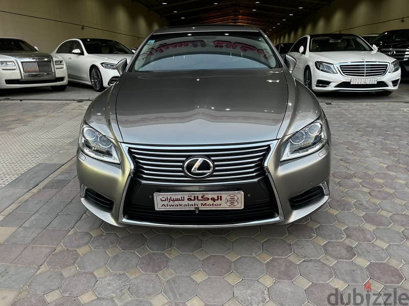 لكزس LS460 موديل 2015 0