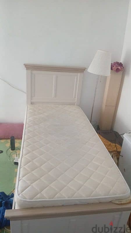 Single bed for sale 0