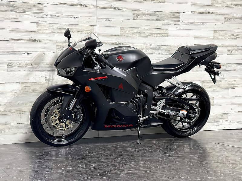 2019 Honda CBR 600RR  (+97466574363) 0