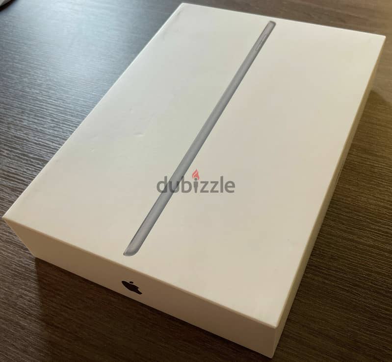 2021 Apple 10.2" iPad 9th Gen (Wi-Fi, 64GB) 0