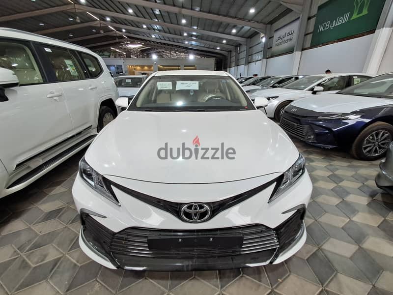 Toyota Camry 2024 0