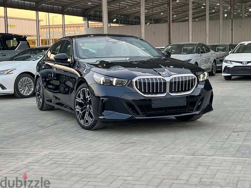 BMW الفئة الخامسة 520i موديل 2025 0