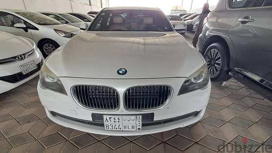 BMW 730 2012