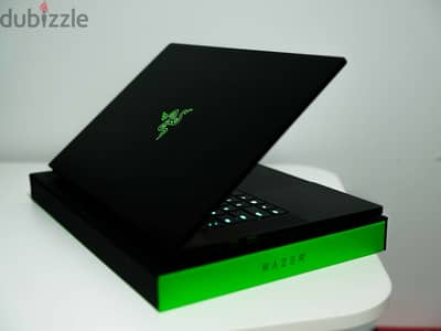 Razer - Blade 15 Advanced - 15.6" - Intel Core i7 - 32GB - 1TB SSD