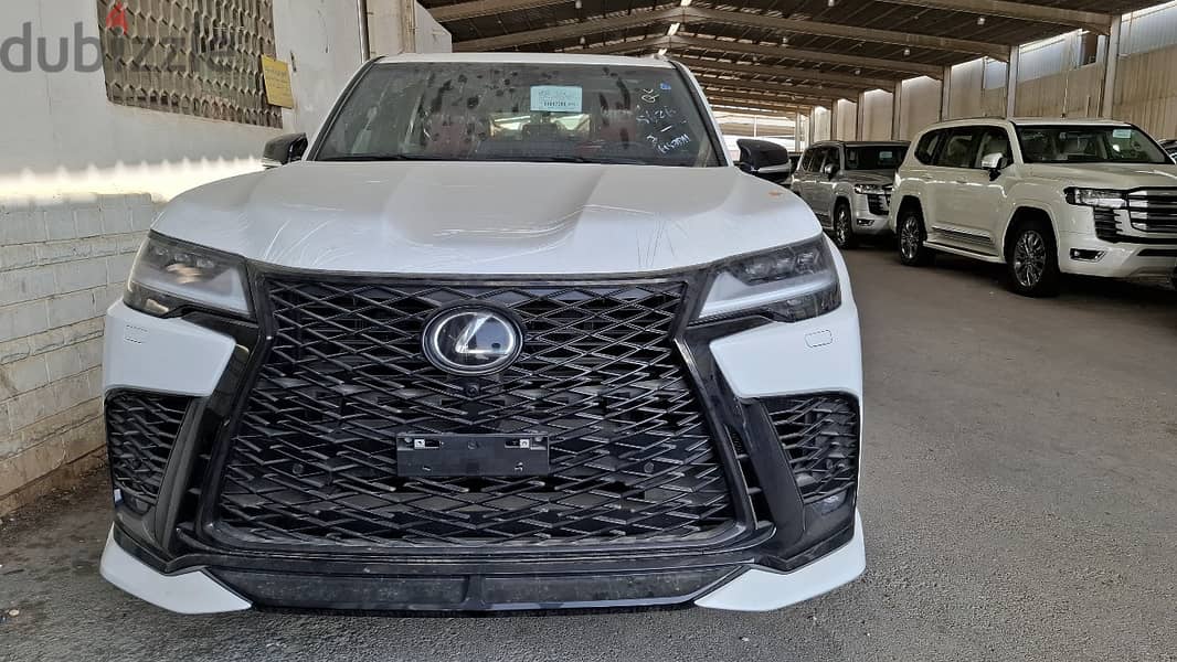 لكزس LX600 Fsport 2024 0