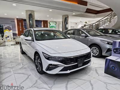 Hyundai Elantra 2025 COM