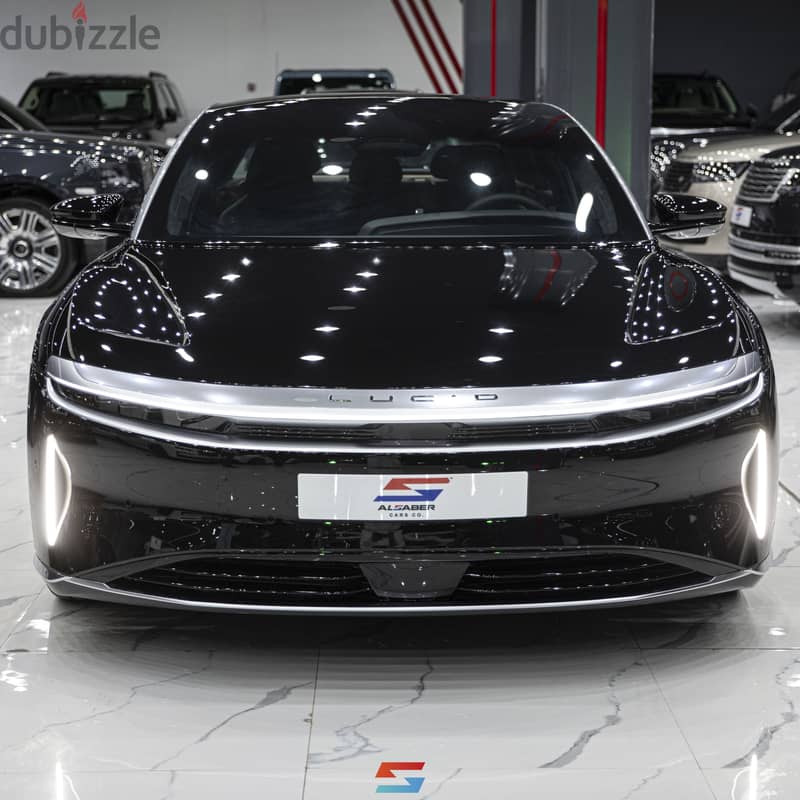 Lucid Air Touring 2024 0