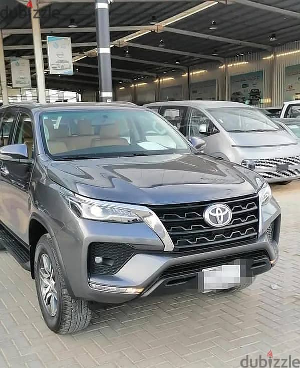 Toyota Fortuner 2022 0