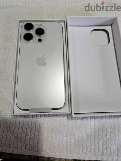 Apple iphone 15 pro max WhatsApp:+233503313117