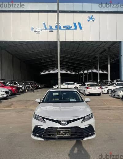 Toyota Camry 2023 GLE