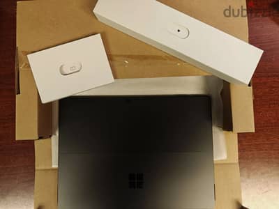 Microsoft Surface Pro 9 13" Tablet  16GB