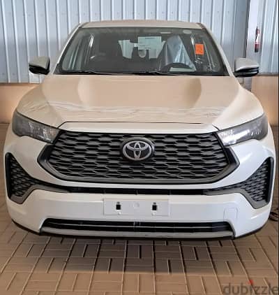 Toyota Innova 2024