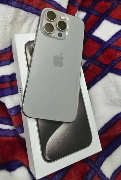 iPhone 15 pro 256 Gb