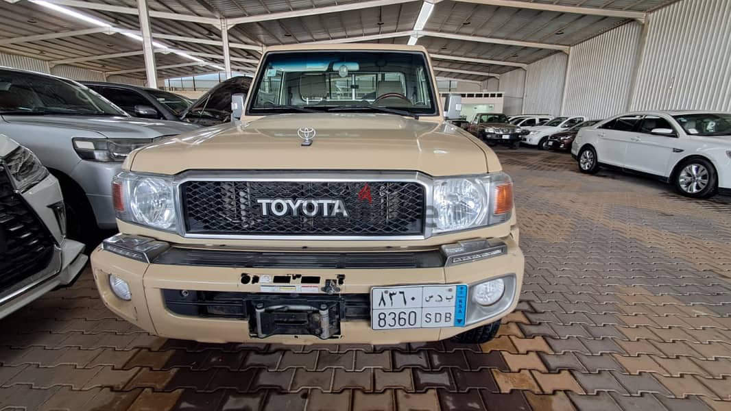 Toyota Land Cruiser 2018 0