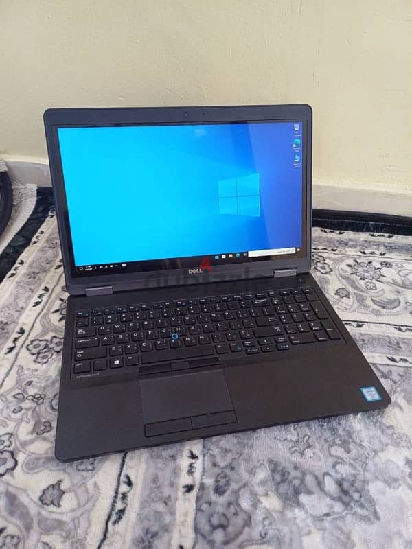 DELL Latitude E5470 1