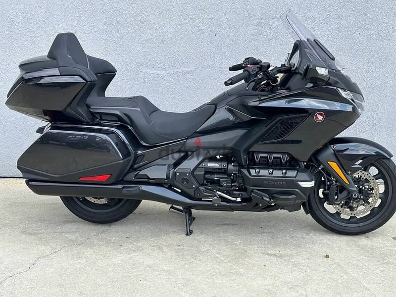 2021 Honda Goldwing Tour DCT Automatic available 1